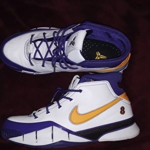 Kicks